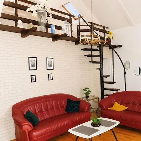 Сasa de vacaciones Mrze Yno Home, For 4 People *