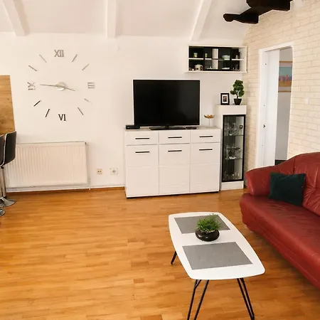 Mrze Yno Home, For 4 People מיצ'יצ'ניו